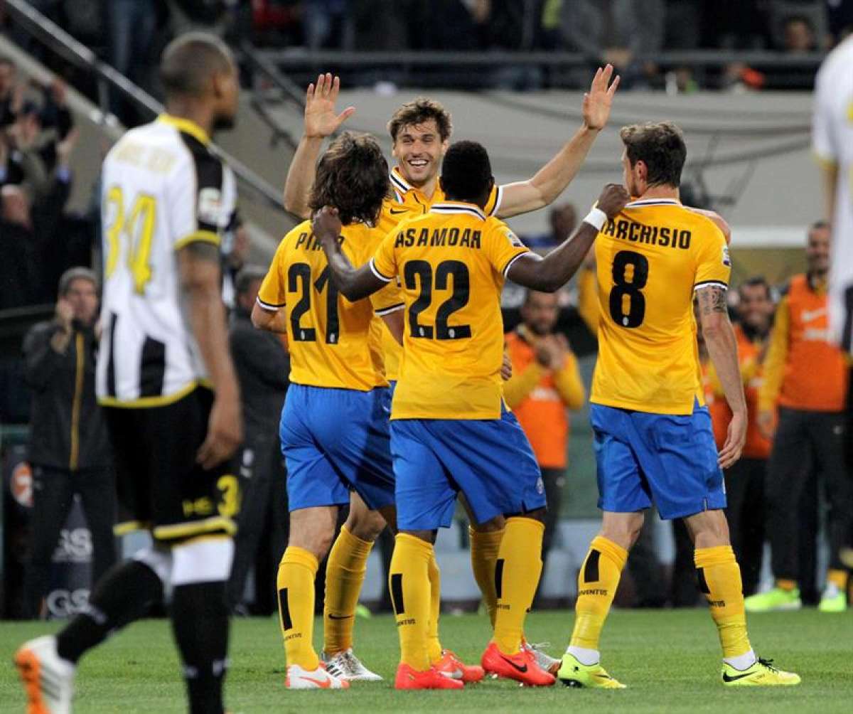 Juventus vence a Udinese con gol de Llorente y acaricia el t&iacute;tulo
