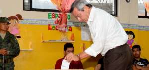 El prefecto del Guayas descart&oacute; tambi&eacute;n un posible triunfo del No.