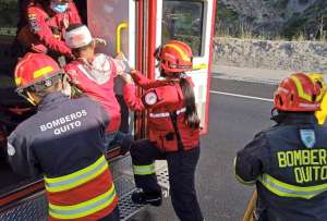Las personas heridas en el accidente fueron trasladadas a una casa de salud en Quito