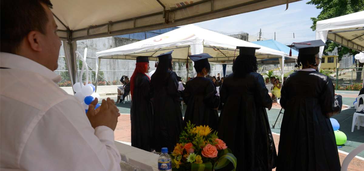 De las 45 mujeres que aprobaron la evaluaci&oacute;n al concluir el colegio: 32 estudiar&aacute;n marketing y 13, contabilidad.