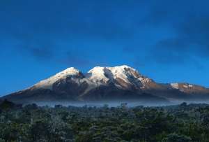Desde el 16 de diciembre de 2024, el ascenso al nevado Cayambe será únicamente bajo autorización.