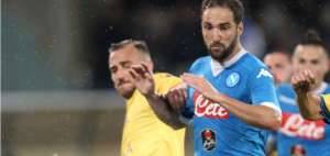 Higua&iacute;n bate r&eacute;cord de goles en una temporada en Italia