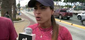 La venezolana Daniela Mej&iacute;a, que tiene 4 meses radicada en Ecuador, da su apoyo al nuevo gobierno de Guaid&oacute;.