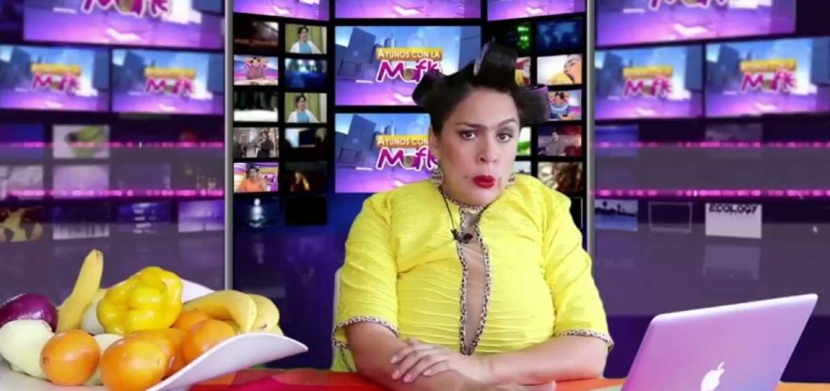 La actriz Flor Mar&iacute;a Palomeque encarna en un video a su personaje 'La Mofle'.