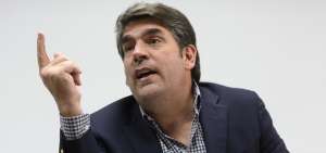 Las acciones de Sebasti&aacute;n Corral en Teleamazonas pasaron del 9% al 29%
