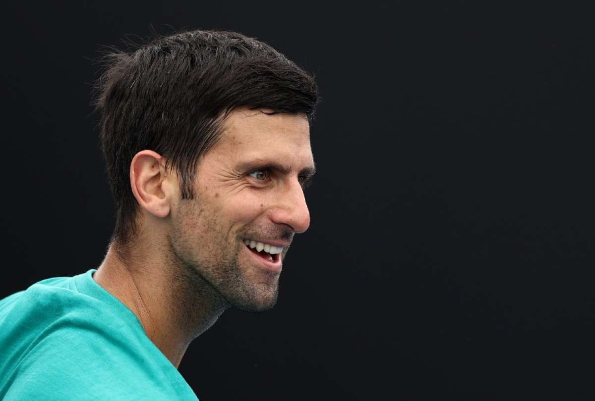 Djokovic pone las cosas en su lugar