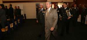 El ministro de Defensa Nacional, Oswaldo Jarr&iacute;n, estuvo acompa&ntilde;ado del Alto Mando de las Fuerzas Armadas en el acto inaugural del evento.