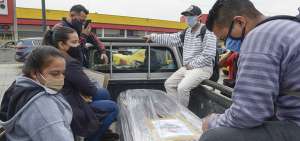 Por fin la ma&ntilde;ana de este mi&eacute;rcoles 16 de julio de 2020 los familiares de F&eacute;lix Alberto Merch&aacute;n pudieron identificarlo y retirar su cuerpo para llevarlo al cementerio.
