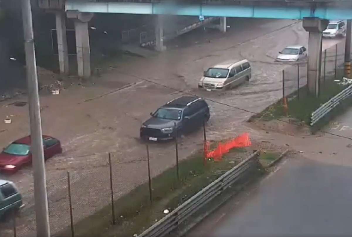 En Cuenca se reportan varias zonas inundadas