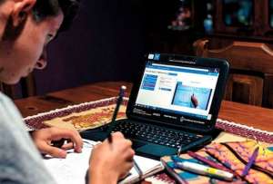 Clases virtuales para institutos superiores en seis ciudades del país