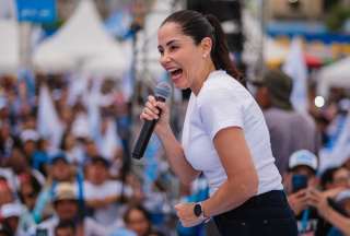 Luisa González, presidenta de la Revolución Ciudadana, habló sobre la posibilidad de que haya nuevas bajas de asambleístas. 