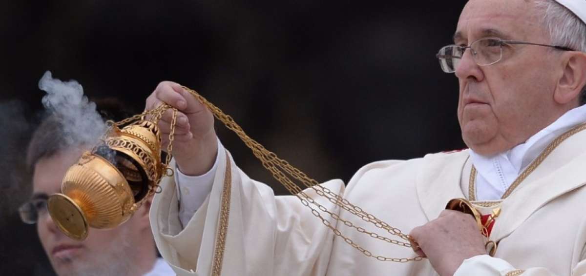 La beatificaci&oacute;n, hasta ahora, est&aacute; reservada a personas destacadas a quienes la Iglesia quiere erigir como ejemplo para los cristianos.