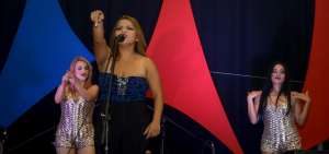 Personas  privadas de la libertad muestran sus dotes musicales en evento art&iacute;stico