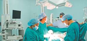 Hasta el momento se han realizado 8 cirug&iacute;as en los 2 nuevos quir&oacute;fanos del Hospital Alberto Correa Cornejo. Est&aacute;n programadas otras 30. Foto: Cortes&iacute;a MSP