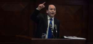 Carlos Bca Mancheno no ocup&oacute; las 3 horas que ten&iacute;a para presentar sus pruebas de descargo. 