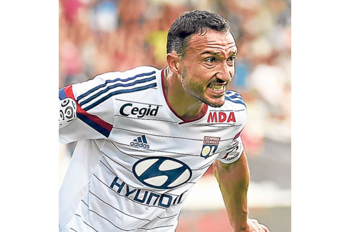 Triunfo c&oacute;modo del Lyon en Francia