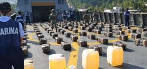 Cooperaci&oacute;n internacional permiti&oacute; la captura de 2.240 kilos de coca&iacute;na en altamar