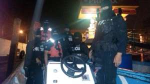 La operaci&oacute;n se desarroll&oacute; desde las 01h00 hasta las 03h00 de este mi&eacute;rcoles. Foto: Twitter Ministerio del Interior 