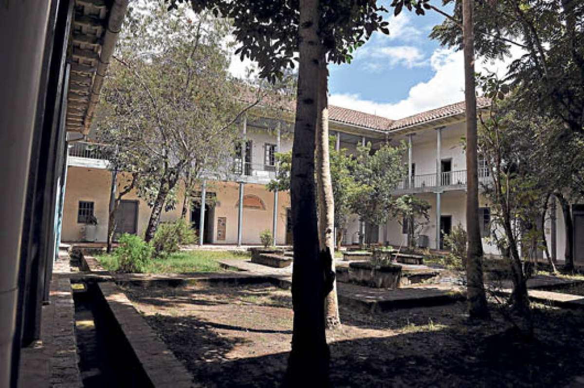 La medicina tiene un museo en Cuenca (GALER&Iacute;A)