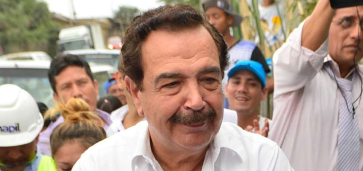 "No hago campa&ntilde;a, hago pa&iacute;s": Nebot