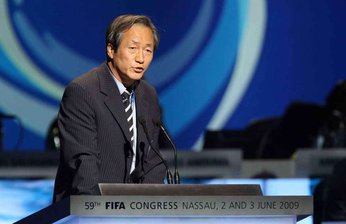 Chung acusa a Blatter de "interferencia" en su campa&ntilde;a para la FIFA