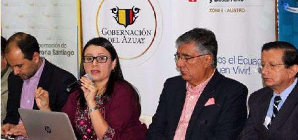Maria Augusta Mu&ntilde;oz Zhunio fue designada gobernadora de Azuay. 