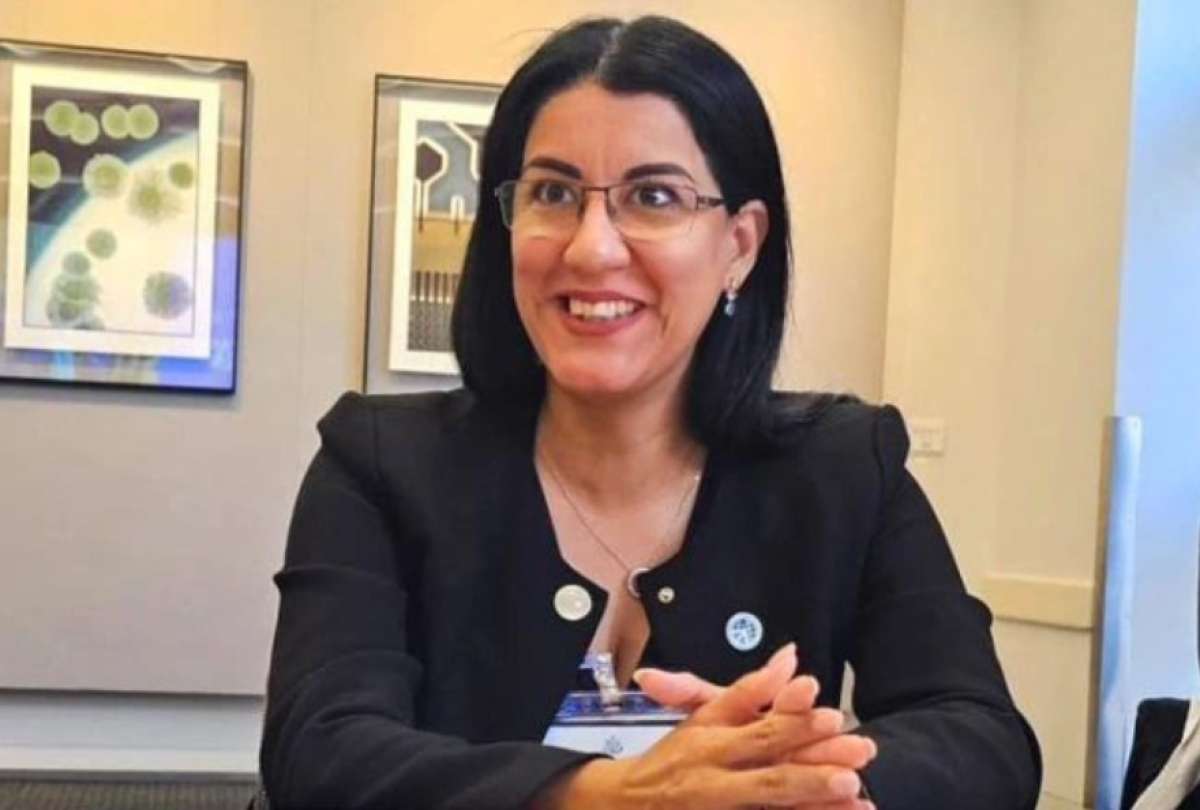 La convocatoria de becas Because He is Nice ofrece formaci&oacute;n virtual y asincr&oacute;nica en ingl&eacute;s.