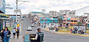 La actividad comercial es intensa en el barrio ubicado al norte de Quito. En la zona hay negocios tanto de grandes cadenas como peque&ntilde;os emprendimientos nacidos en el &aacute;rea. Foto: Miguel Jim&eacute;nez / El Tel&eacute;grafo
