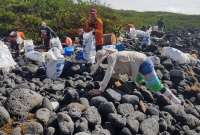 La mayoría de desechos en las Islas Galápagos provienen de Asia y Latinoamérica