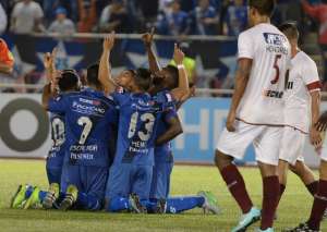 Emelec se impuso con solvencia al conjunto peruano. Foto: AFP