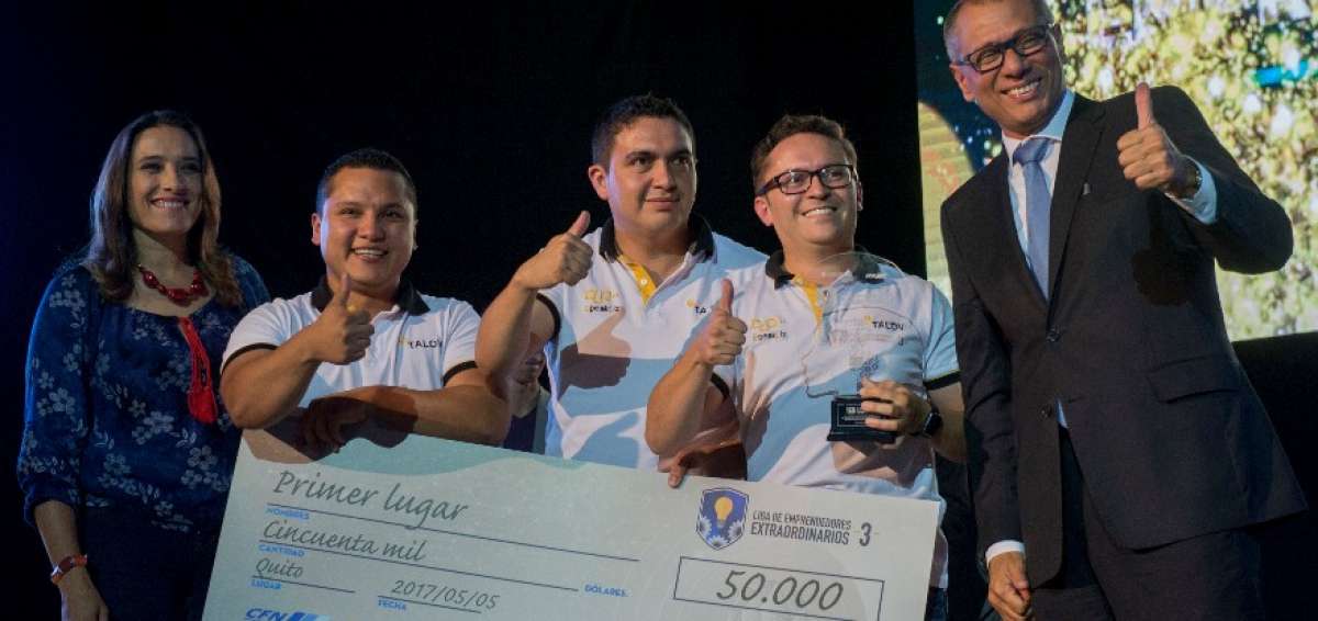 El primer lugar fue para SpeakLiz, un sistema integral de comunicaci&oacute;n para personas con discapacidad auditiva.