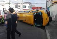 El accidente se registró en las calles Alberto Freile y Abelardo Montalvo. 