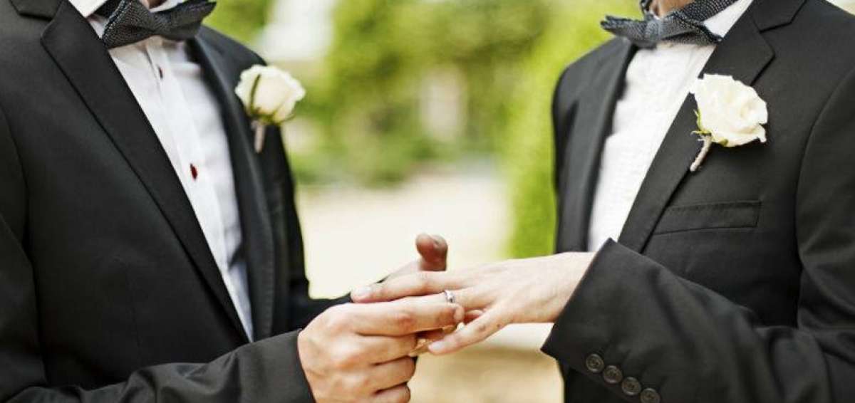 Contrayentes gais buscan matrimonios por la v&iacute;a legal