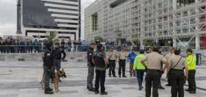 Polic&iacute;a descarta amenazas de bomba en Plataforma Financiera y Complejo Judicial de Quito