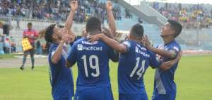 Emelec es l&iacute;der y env&iacute;a a la &lsquo;B&rsquo; a Fuerza Amarilla