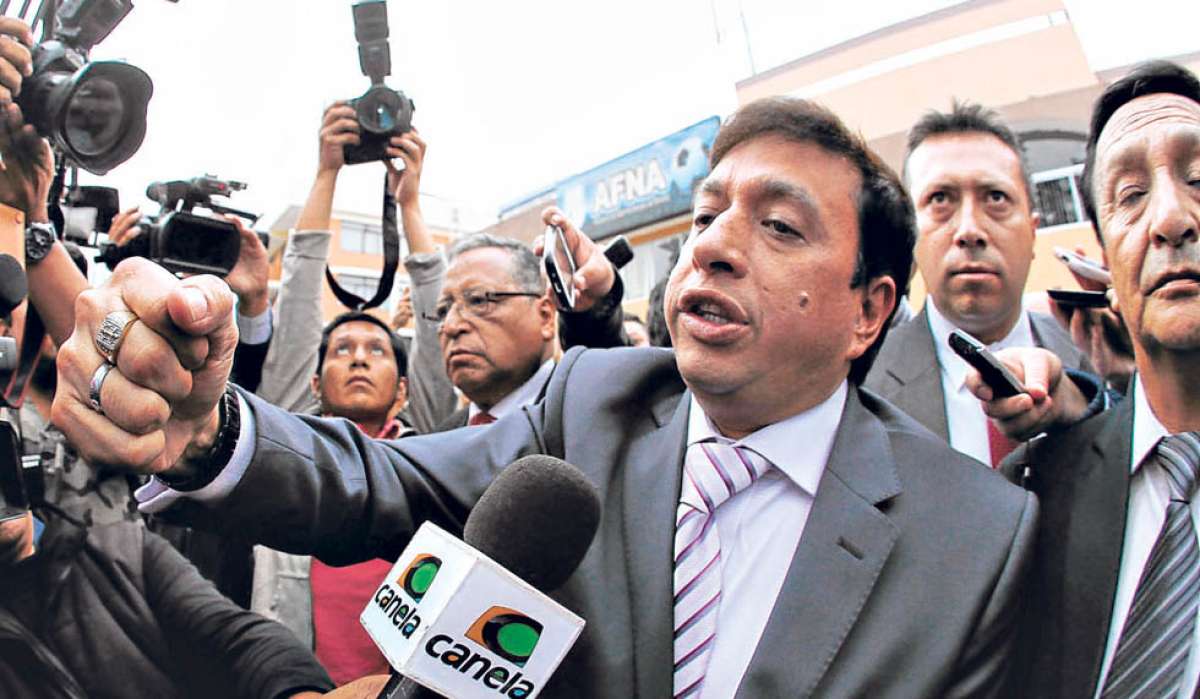 El presidente del Deportivo Quito, Joselito Cobo, se mantendr&aacute; en el club, luego de que su auto le fue embargado por una deuda. Foto: Fernando Sandoval