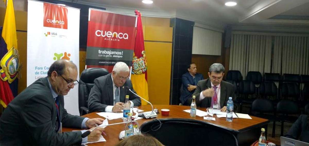 Alcaldes de las ciudades intermedias de Am&eacute;rica est&aacute;n reunidos en Cuenca