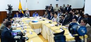 La presidenta del CPCCS, Raquel Gonz&aacute;lez, se present&oacute; ayer ante la Mesa de Fiscalizaci&oacute;n de la Asamblea.