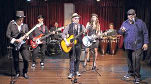 El proyecto del exbajista de Tranzas se llama Troi &amp; Signo Vital Band. Alista m&aacute;s canciones que grab&oacute; junto al productor Renny Rodr&iacute;guez. Cortes&iacute;a