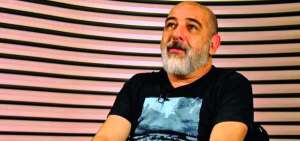 Pablo Sem&aacute;n ha realizado varias investigaciones sociol&oacute;gicas sobre religi&oacute;n, pero tambi&eacute;n sobre rock.
