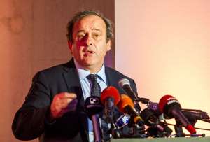 El presidente de la UEFA Michel Platini es un ferviente opositor de la propiedad de jugadores por terceros. Foto: Archivo