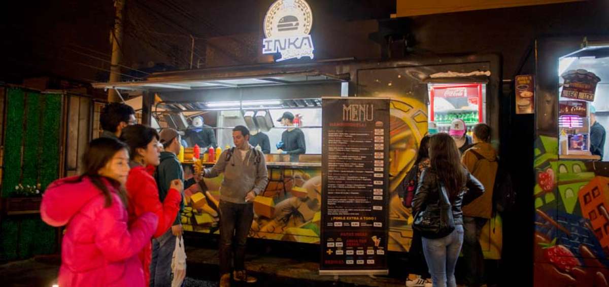 Los due&ntilde;os de food trucks denuncian que los arriendos en las zonas particulares son excesivos.