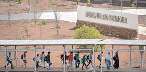 En la reconstrucci&oacute;n del aeropuerto se busc&oacute; potenciar el entorno natural de las instalaciones. Foto: AFP