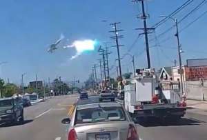 La avioneta choc&oacute; contra los cables de alta tensi&oacute;n.