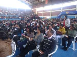 Masiva asistencia de docentes a di&aacute;logo sobre el plan decenal de educaci&oacute;n en Riobamba