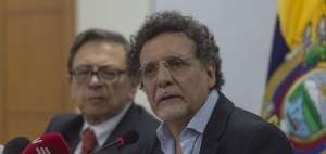 La comparecencia del contralor subrogante ser&aacute; a partir de las 16:00.  
