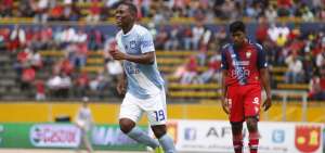 Bryan Angulo da el triunfo a Emelec en Quito