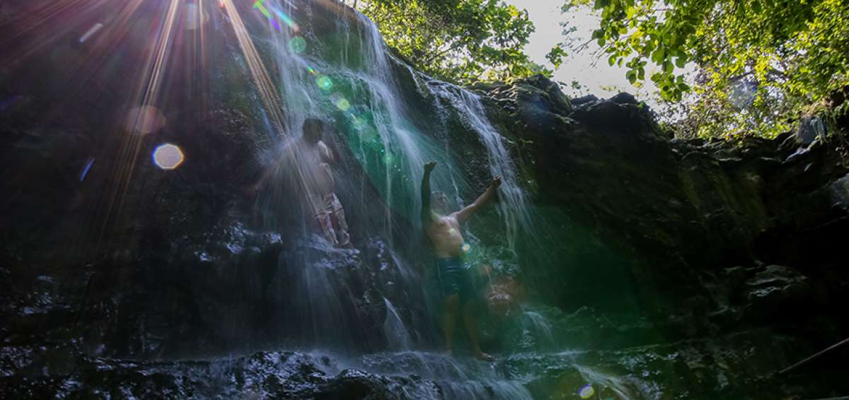 La ruta de cascadas atrae a los viajeros