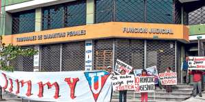 Los parientes y amigos de Jimmy manifestaron el deseo de que se sancione a los culpables de su muerte. 