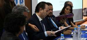El Ministerio de Trabajo, el Comit&eacute; Empresarial Ecuatoriano y la Empresa Coordinadora de Empresas P&uacute;blicas firmaron un convenio el lunes 11 de marzo en Quito.